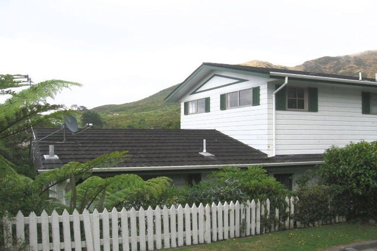 Photo of property in 21 Govind Grove, Ngaio, Wellington, 6035