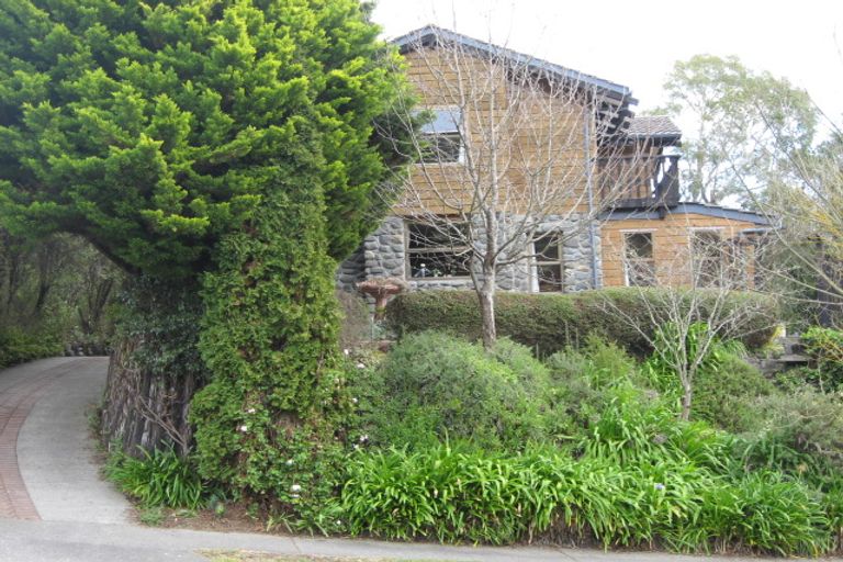 Photo of property in 16 Tokomaru Drive, Havelock North, 4130