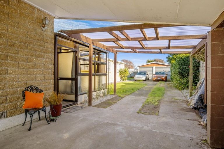 Photo of property in 28 Holdaway Street, Riversdale, Blenheim, 7201