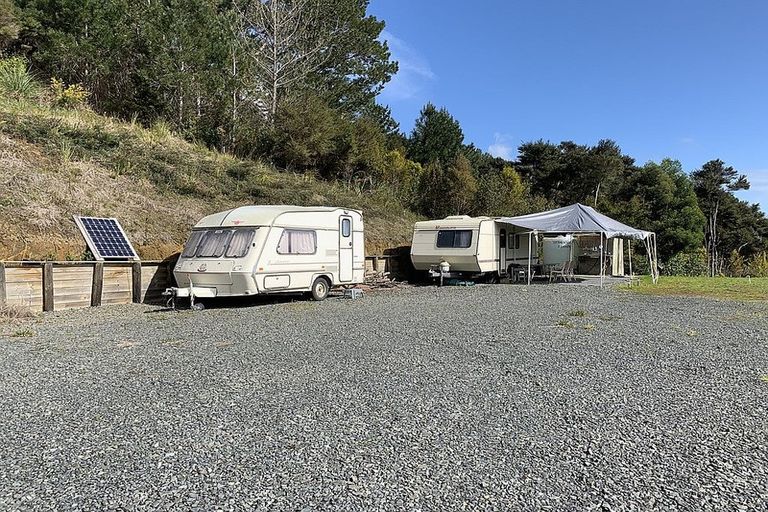 Photo of property in 434 Pahi Road, Pahi, Paparoa, 0571