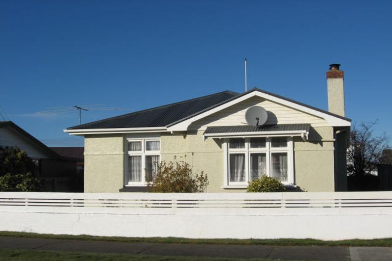 Photo of property in 141 Newcastle Street, Windsor, Invercargill, 9810