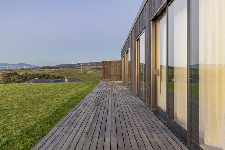 Photo of property in 173 Kingsdale Park Drive, Aokautere, Palmerston North, 4471