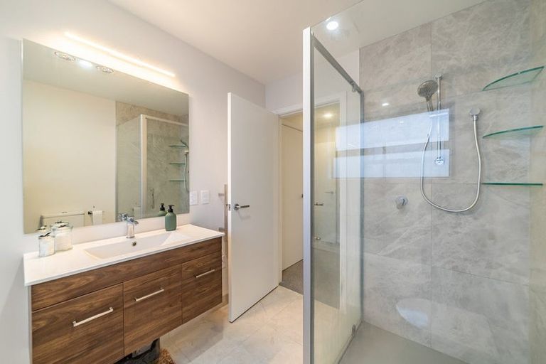 Photo of property in 126 Silverstream Road, Crofton Downs, Wellington, 6035