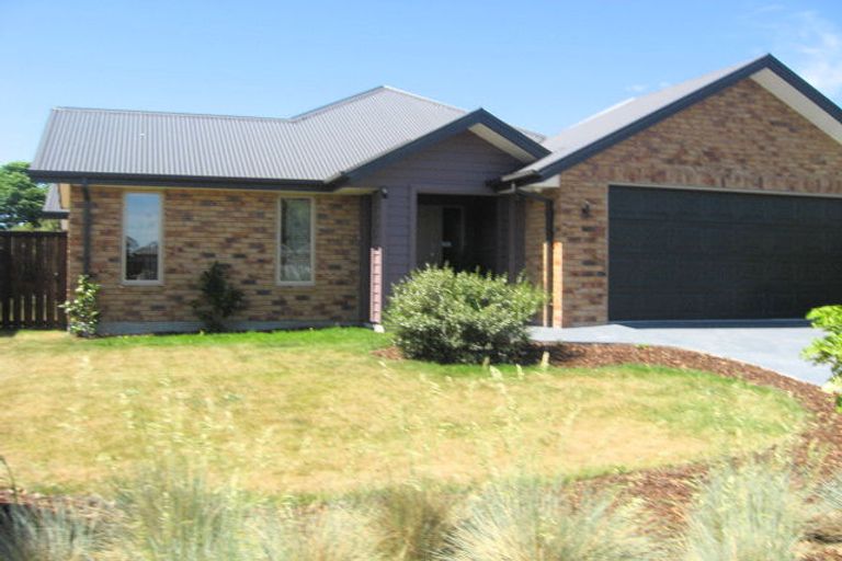 Photo of property in 9 Limes Avenue, Parklands, Christchurch, 8083