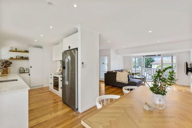 Photo of property in 102 Union Road, Howick, Auckland, 2014