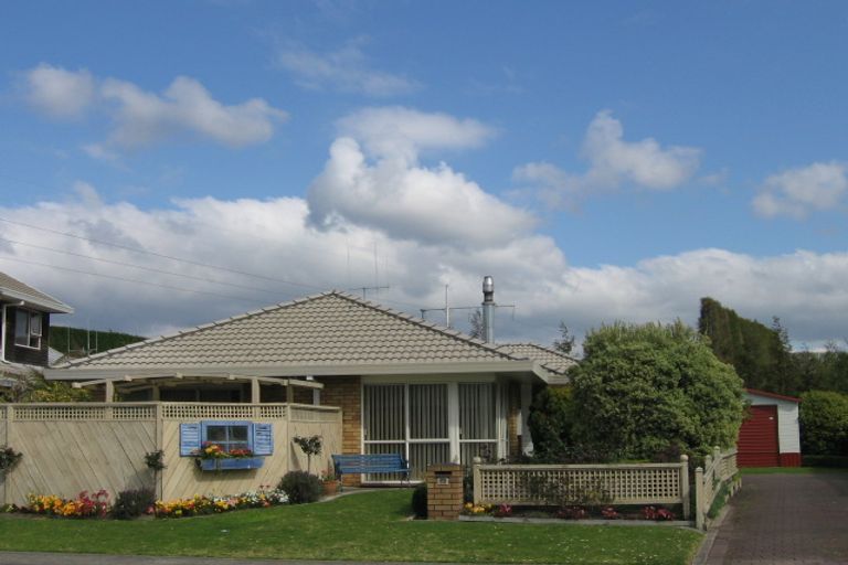 Photo of property in 20 Bayfair Drive, Mount Maunganui, 3116