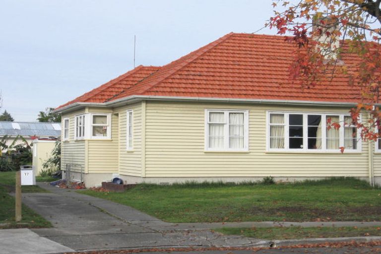 Photo of property in 17 Russell Place, Marewa, Napier, 4110
