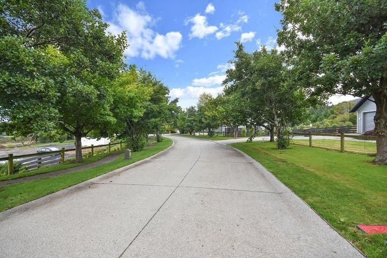 Photo of property in 10 Redwoods Lane, Helensburgh, Dunedin, 9010