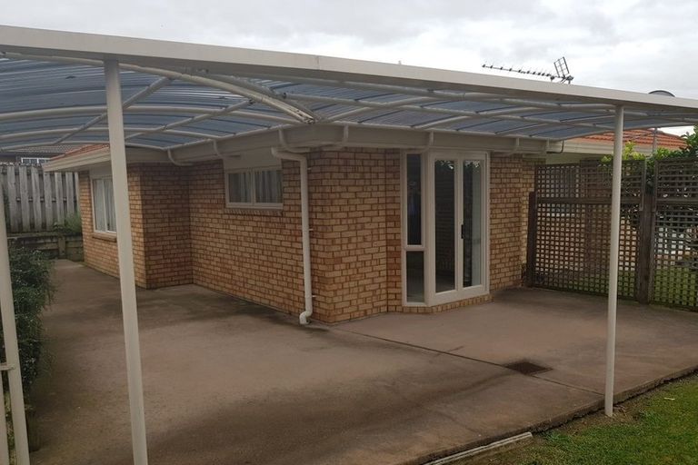 Photo of property in 33 Martin Jugum Lane, Ranui, Auckland, 0612