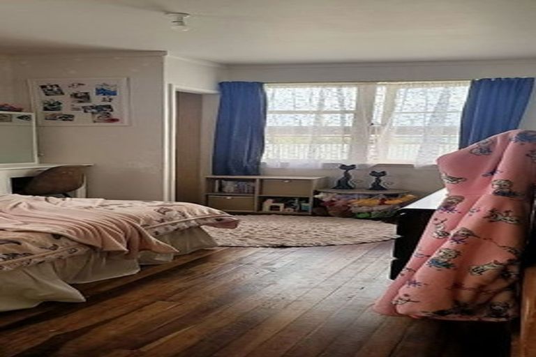 Photo of property in 10 Russell Street, Feilding, 4702