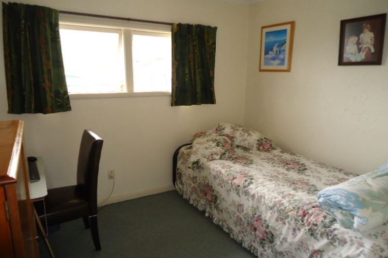 Photo of property in 22 Neal Street, Putaruru, 3411