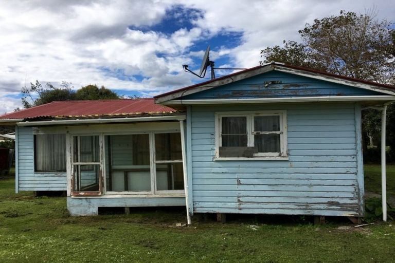 Photo of property in 2 Hunter Street, Karamea, 7893