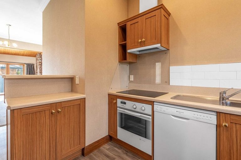 Photo of property in 1 Milton Street, Gore, 9710