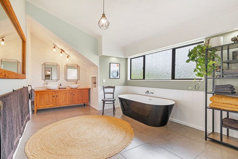 Photo of property in 20 The Glebe, Coastlands, Whakatane, 3120