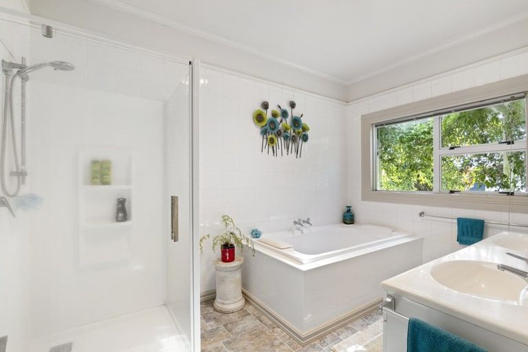 Photo of property in 26 Regan Street, Stratford, 4332