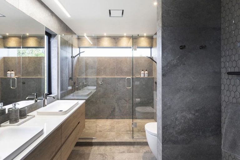 Photo of property in 19 Delhi Place, Cashmere, Christchurch, 8022