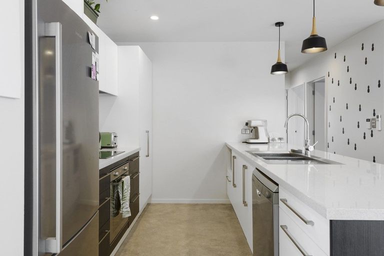 Photo of property in 194 Strickland Street, Spreydon, Christchurch, 8024