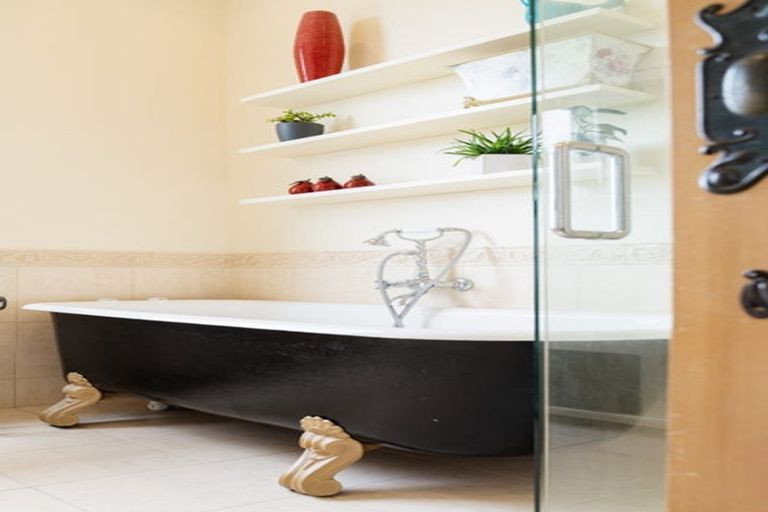 Photo of property in 5 Merlin Street, Roslyn, Dunedin, 9010