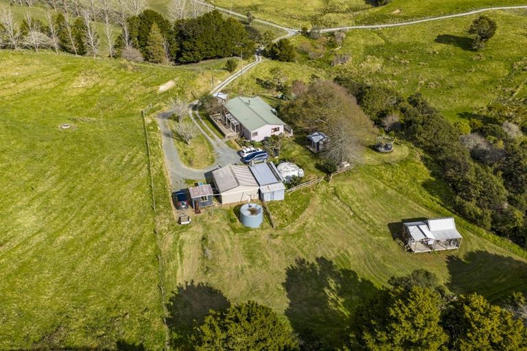 Photo of property in 1782 State Highway 12, Paparoa, 0571