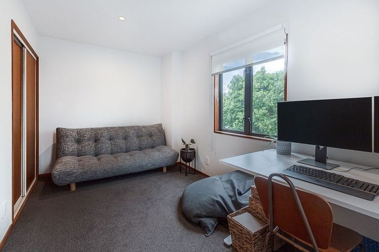 Photo of property in 3/40c Picton Avenue, Riccarton, Christchurch, 8011