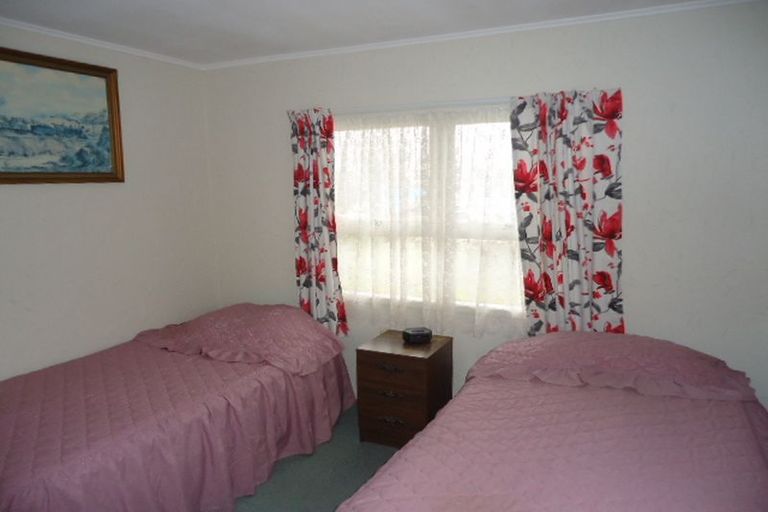 Photo of property in 22 Neal Street, Putaruru, 3411