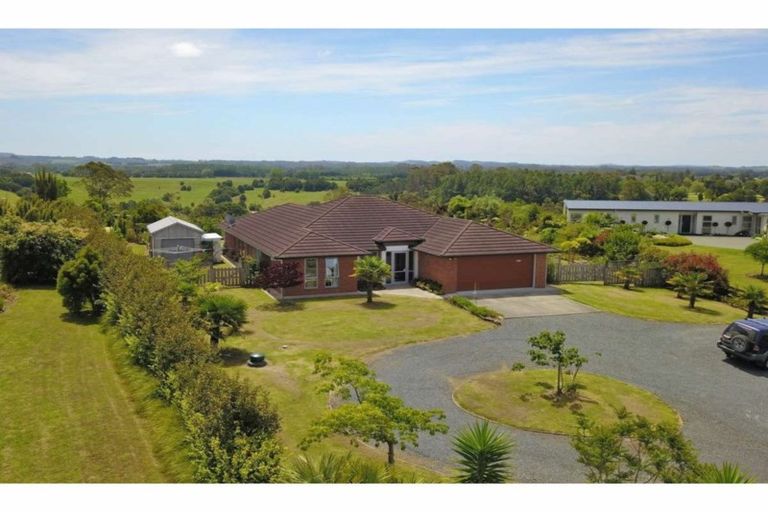Photo of property in 19 Greenway Drive, Kerikeri, 0230