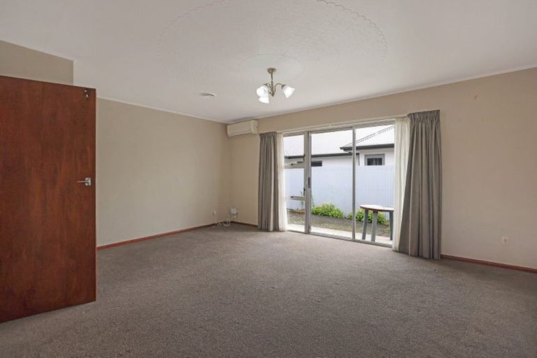 Photo of property in 2/55 Cameron Street, Ashburton, 7700