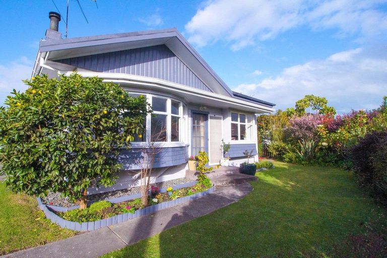 Photo of property in 35 Muir Street, Te Hapara, Gisborne, 4010
