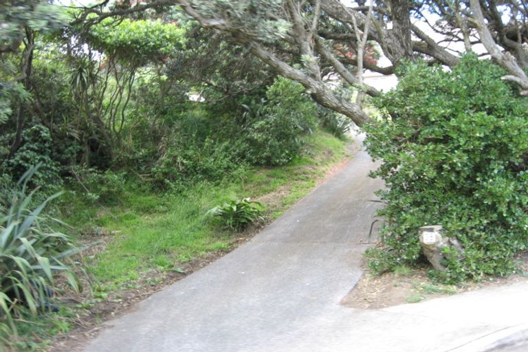 Photo of property in 38 Waitea Road, Muriwai, Waimauku, 0881