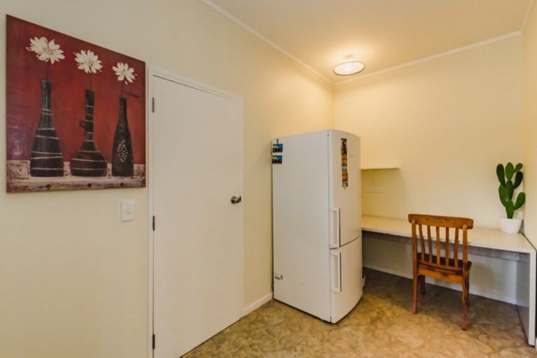 Photo of property in 147 Field Way, Waikanae Beach, Waikanae, 5036