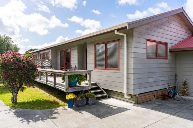 Photo of property in 14 Moir Point Road, Mangawhai Heads, Mangawhai, 0505
