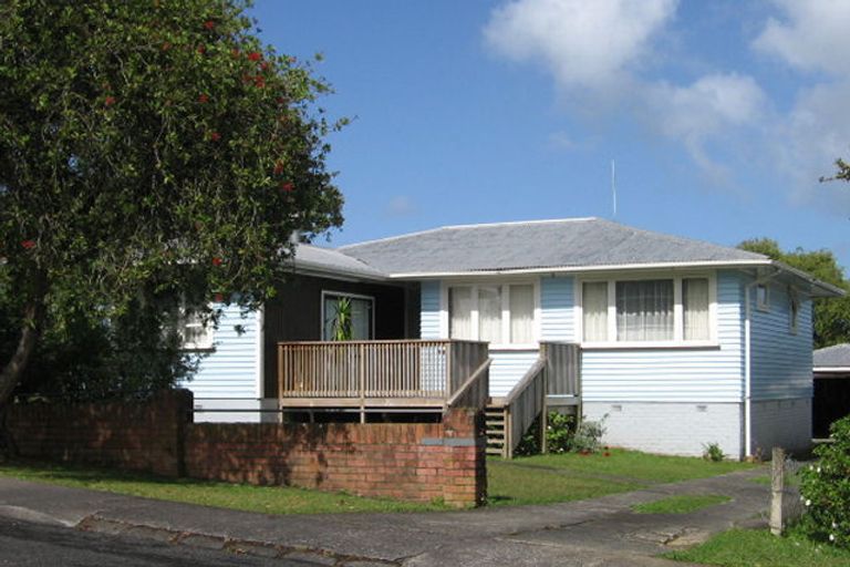Photo of property in 24 Daytona Road, Henderson, Auckland, 0610