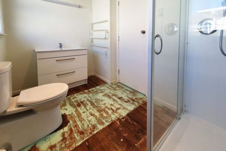 Photo of property in 4/286 Saint Aubyn Street, New Plymouth, 4310