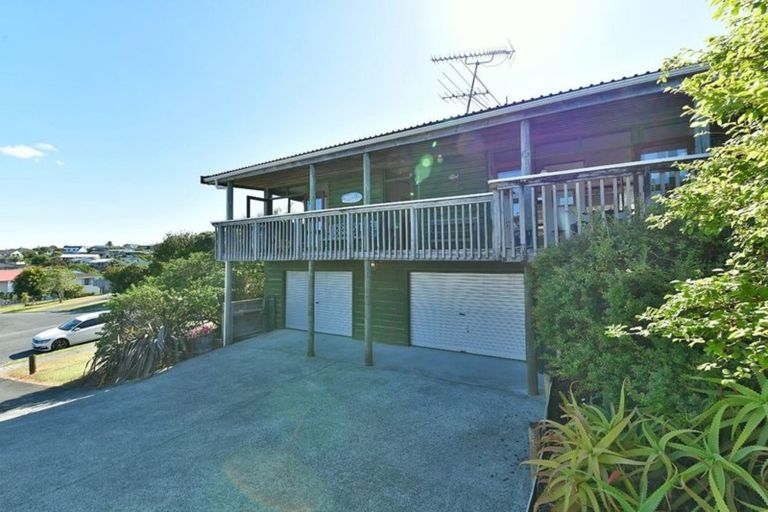 Photo of property in 40 Tamatea Drive, Snells Beach, 0920