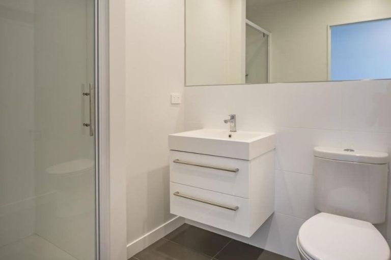 Photo of property in 2/36 Tacy Street, Kilbirnie, Wellington, 6022