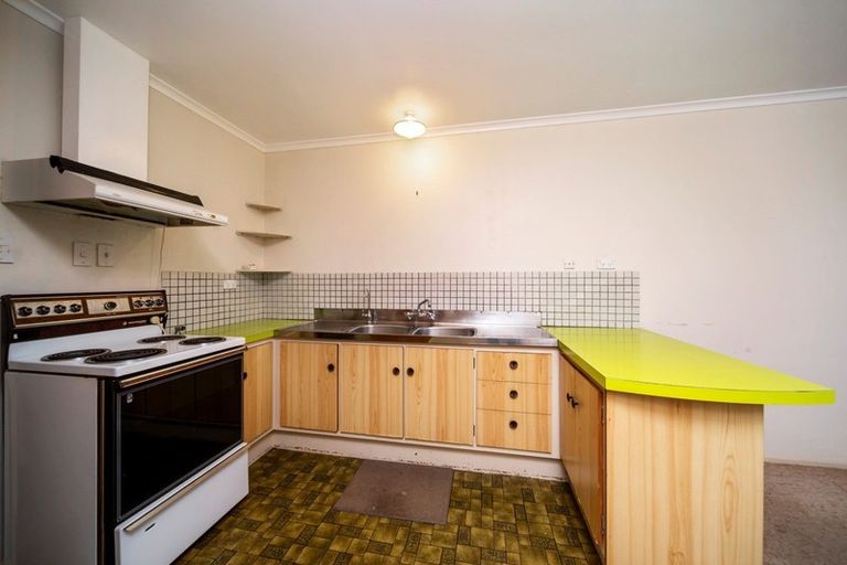Photo of property in 1a Tuahu Place, Waitara, 4320