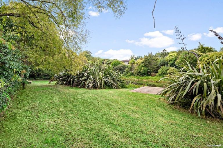 Photo of property in 19-23 Cross Street, Drury, 2113