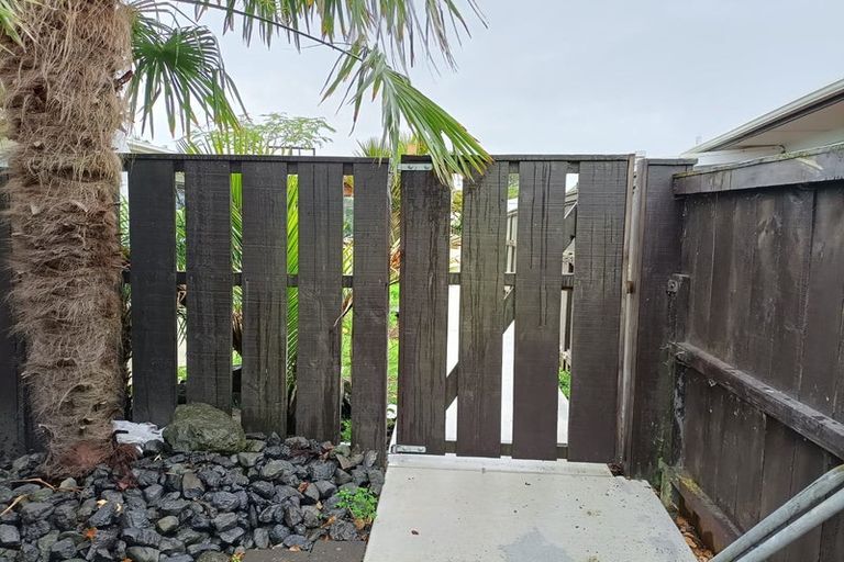 Photo of property in 23 Garden Terrace, Pukekohe, 2120