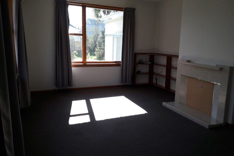 Photo of property in 2/124 Brookside Terrace, Bryndwr, Christchurch, 8053