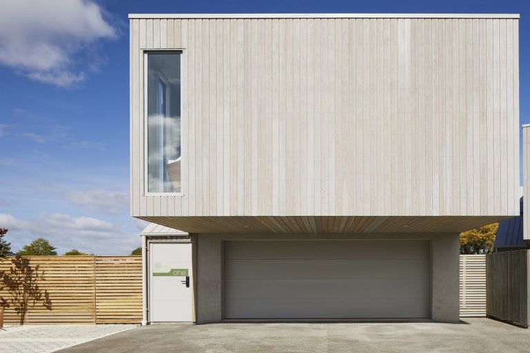 Photo of property in 1/2 Gunwelloe Lane, Burwood, Christchurch, 8083