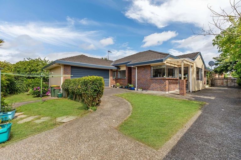 Photo of property in 14a Campbell Place, Papakura, 2110