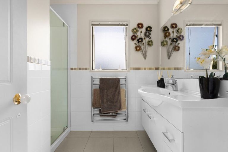 Photo of property in 28 Addison Street, Leamington, Cambridge, 3432