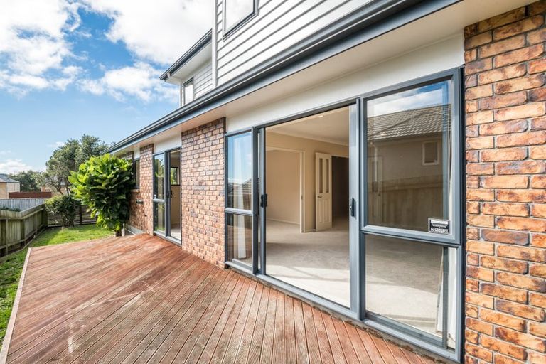 Photo of property in 68 Erlestoke Crescent, Churton Park, Wellington, 6037