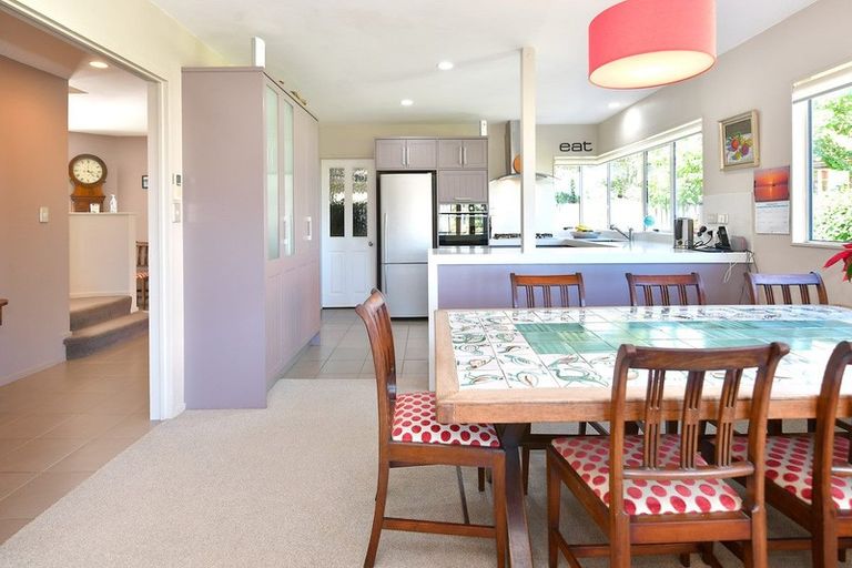 Photo of property in 28 Kensington Terrace, Gulf Harbour, Whangaparaoa, 0930