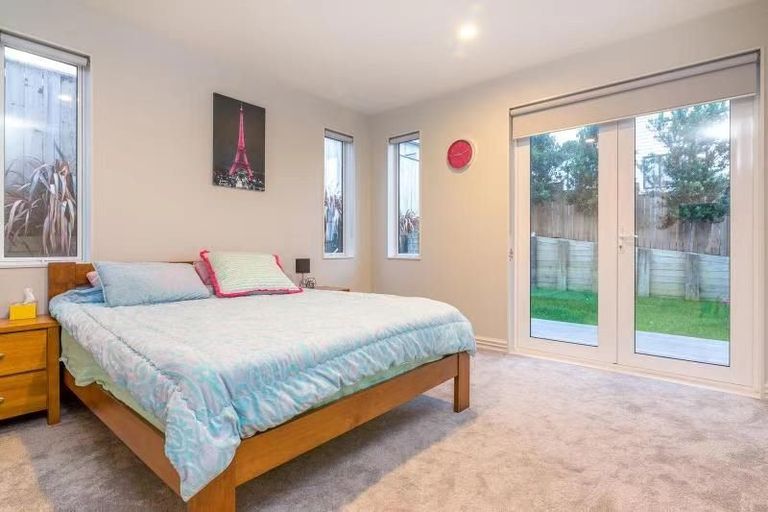 Photo of property in 18 Golden Morning Drive, Albany Heights, Auckland, 0632