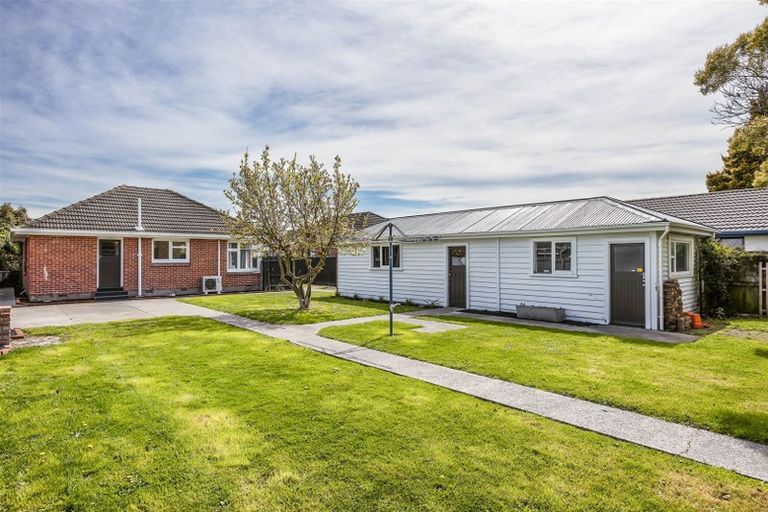 Photo of property in 118 Harris Crescent, Papanui, Christchurch, 8053