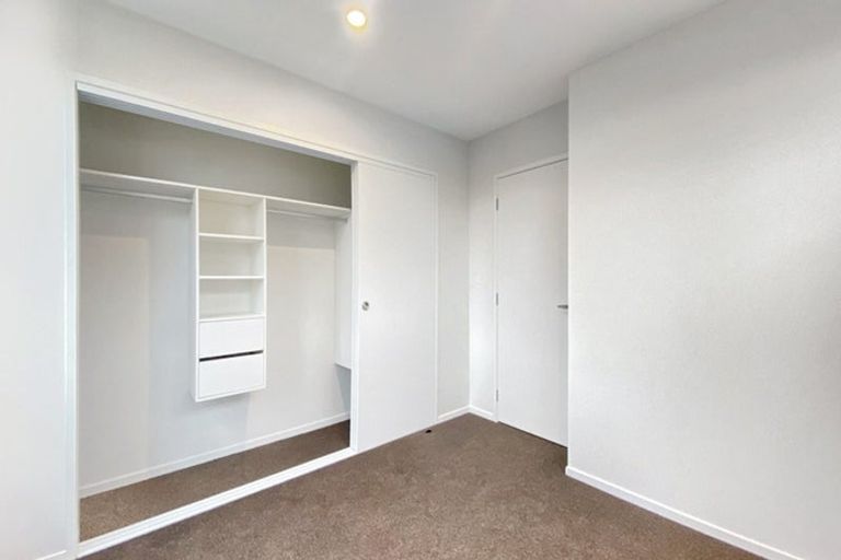 Photo of property in 29d Wharf Road, Te Atatu Peninsula, Auckland, 0610