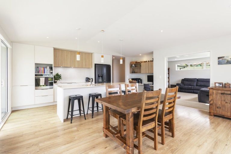 Photo of property in 15 Louise Drive, Ohauiti, Tauranga, 3112