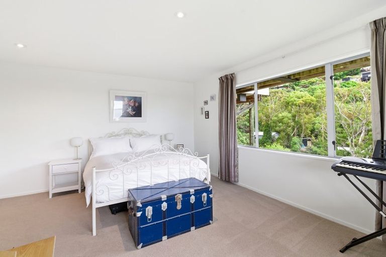 Photo of property in 10 Cadiz Lane, Mount Pleasant, Christchurch, 8081