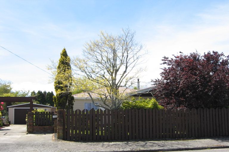 Photo of property in 171 Queen Street, Westport, 7825